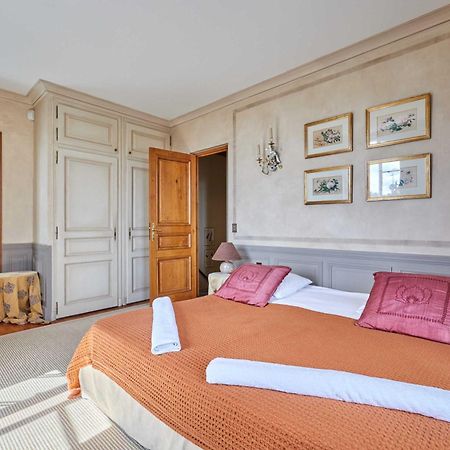 Luxurious 4 Bedroom Duplex, 200M From Place Morny Deauville Bagian luar foto