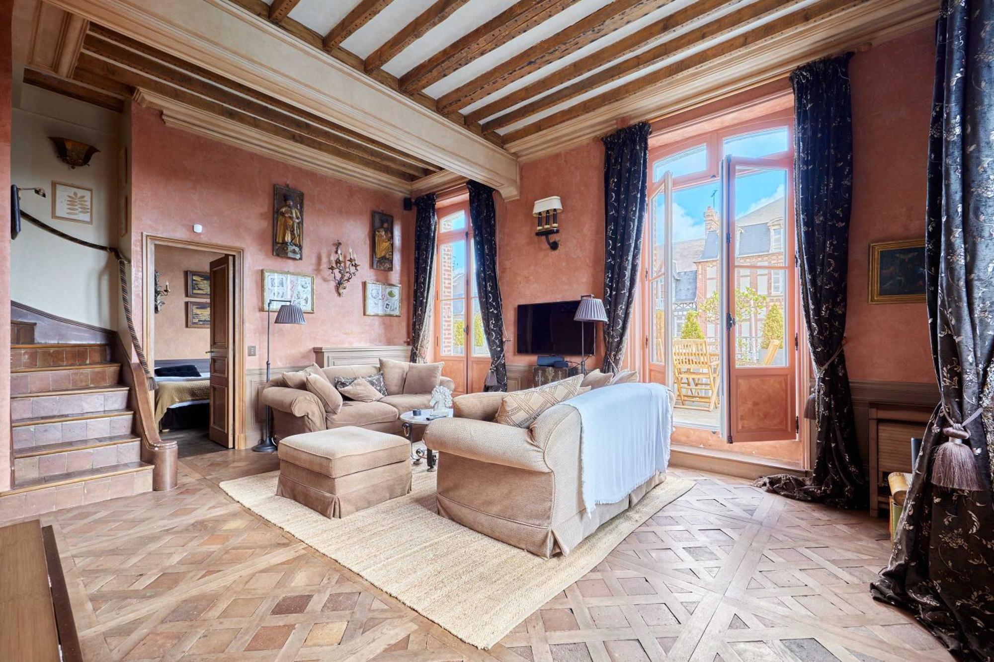 Luxurious 4 Bedroom Duplex, 200M From Place Morny Deauville Bagian luar foto