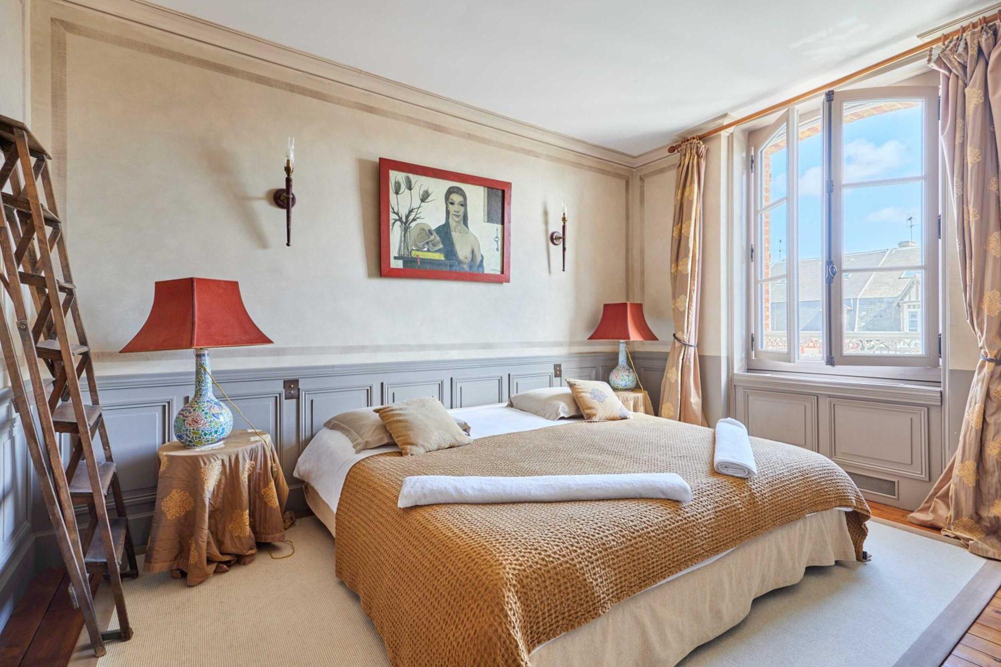 Luxurious 4 Bedroom Duplex, 200M From Place Morny Deauville Bagian luar foto